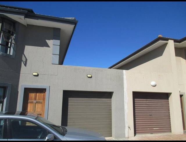 2 BEDROOM HOUSE FOR SALE IN DANA BAY